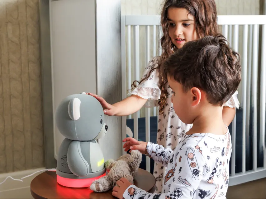 Al-powered smart baby monitor and sleep routine device.